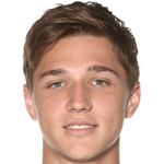 Никлас Штарк