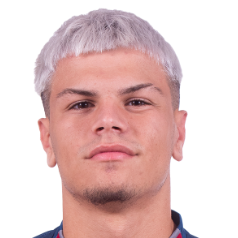 Аксель Бехарано Фернандес