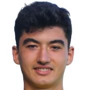 Яшар Белули