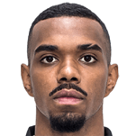 Лукас Пирес