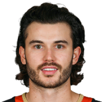 Джош Махура