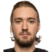Илья Николаев