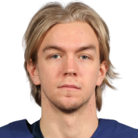 Топиас Вилен